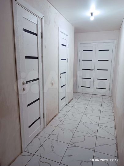 3-к. квартира, 63 м², 1/3 эт.