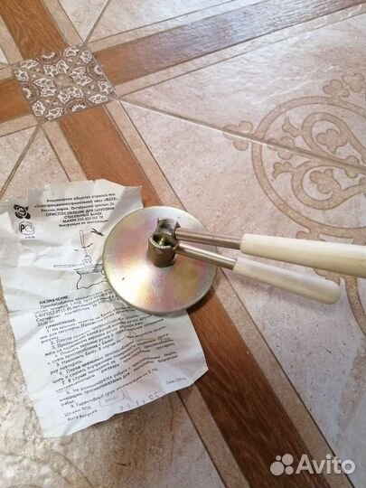 Ключ для закатки банок новый