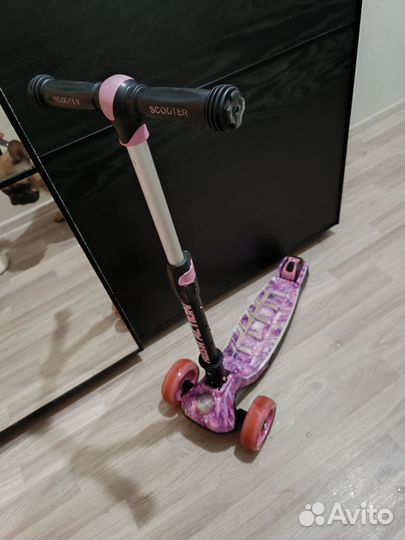 Самокат детский трехколесный