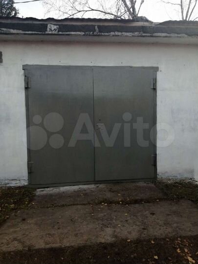 Гараж, > 30 м²