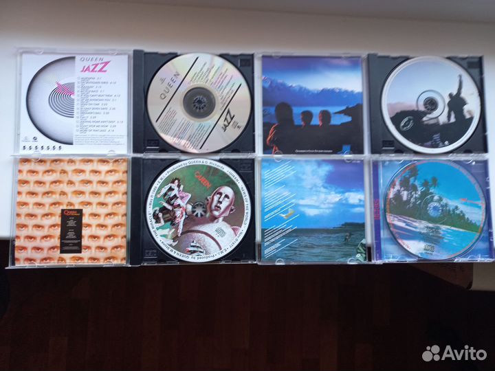 CD диски Queen, The Beatles, Rolling Stones