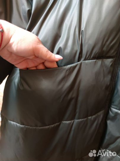 Пуховик женский 60-62 р-р