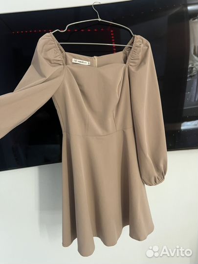 Платье женское