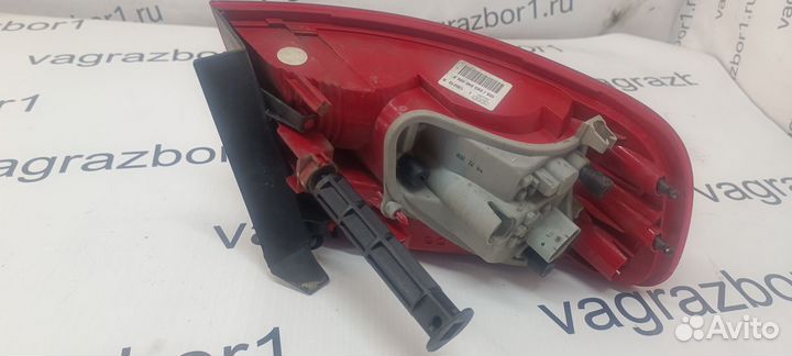 Фонарь задний правый Audi S4 (B8) IV (2008–2011)