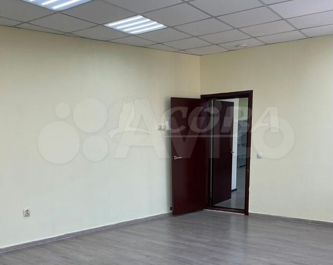 Продам офисное помещение, 104.6 м²