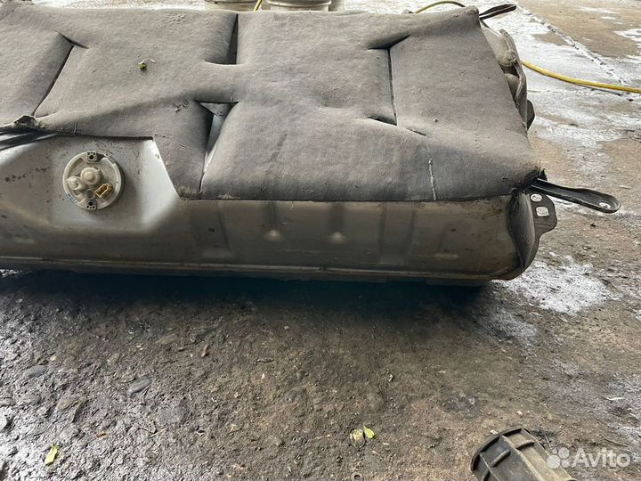 Бак топливный Mercedes Benz W215 CL купе coupe