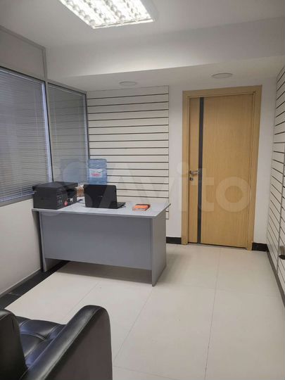 Торговая площадь, 60 м²