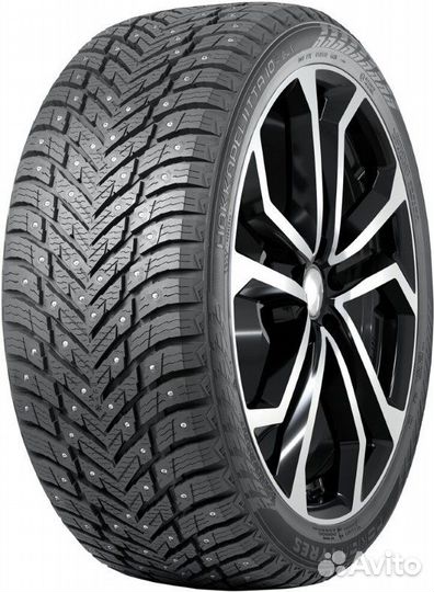 Nokian Tyres Hakkapeliitta 10p SUV 215/60 R17