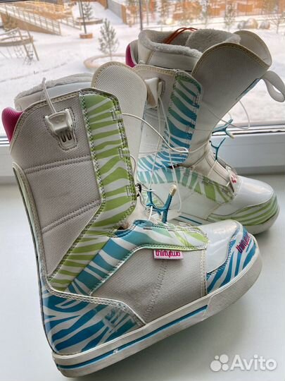 Ботинки женские сноубордические thirtytwo 32