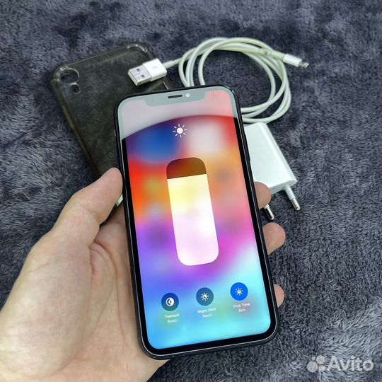iPhone Xr, 128 ГБ