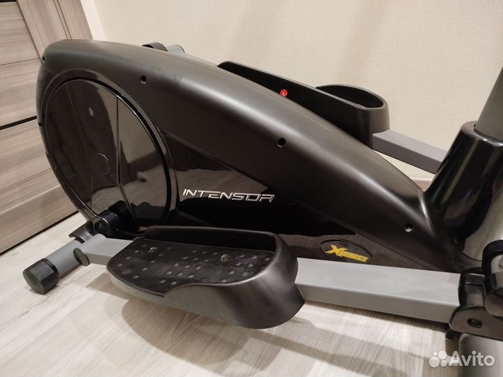 Эллиптический тренажер