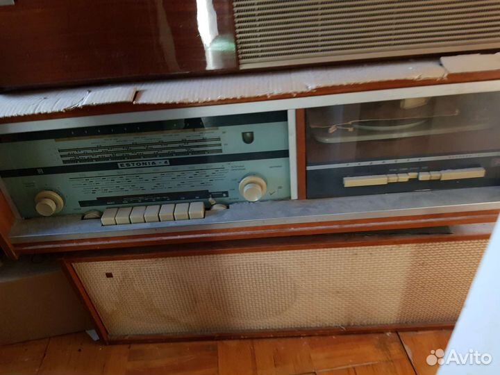 Радиола Эстония 4