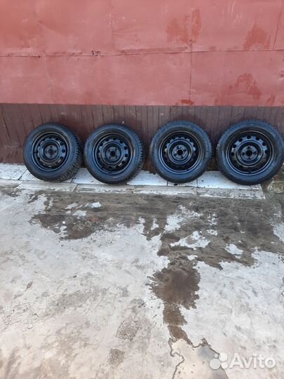 Hankook Winter I'Pike 185/65 R15