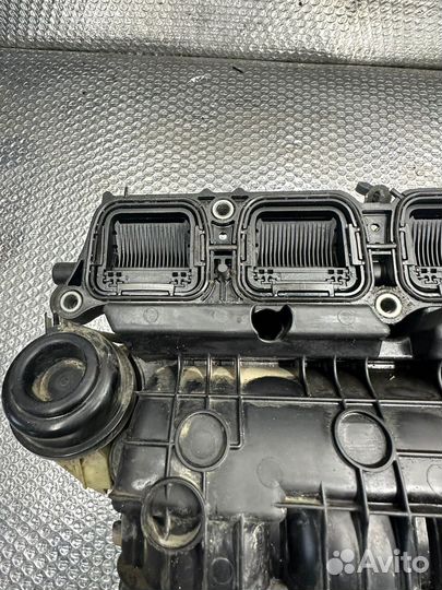 Впускной коллектор Toyota Camry XV70