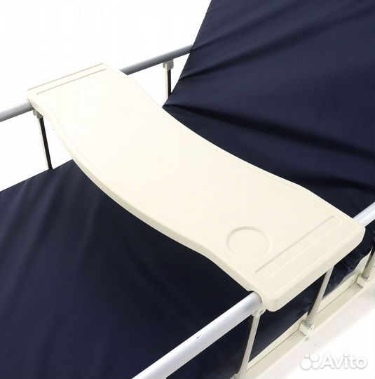 Медицинская кровать для лежачих больных