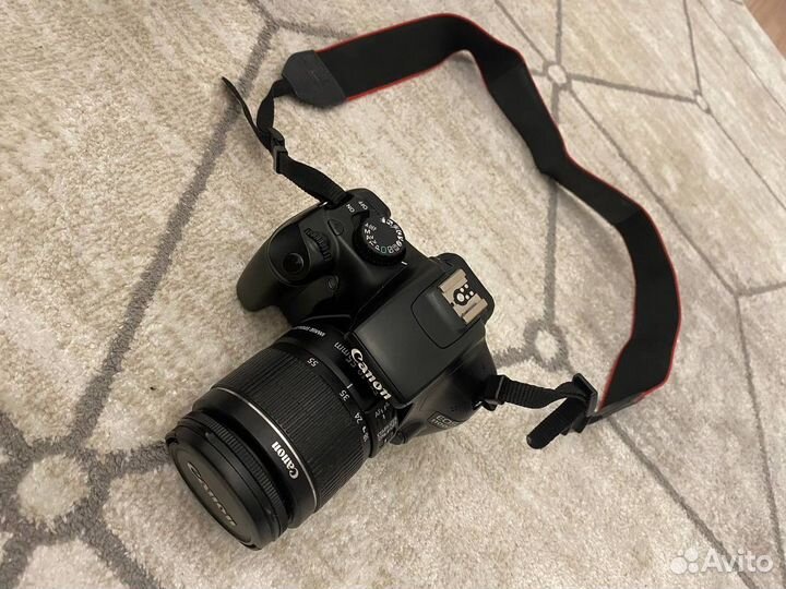 Компактный фотоаппарат canon eos 1000D