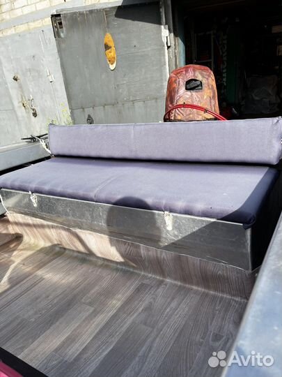 Моторная лодка