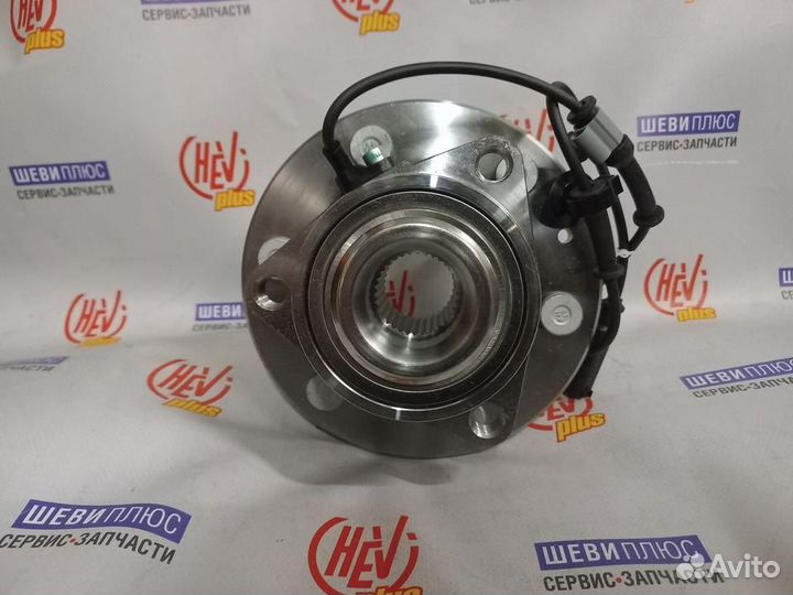 Ступица передняя Cadillac Escalade