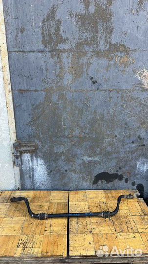 Стабилизатор передний Nissan Pathfinder R51