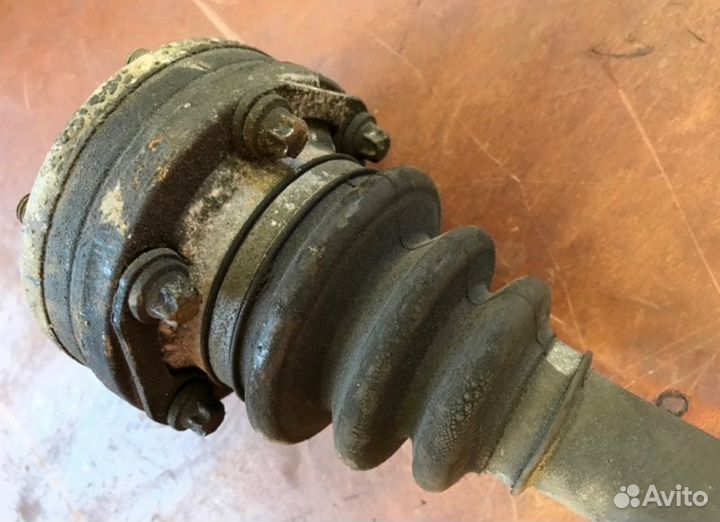 Привод, полуось задний левый Bmw X5 E53 N62B44