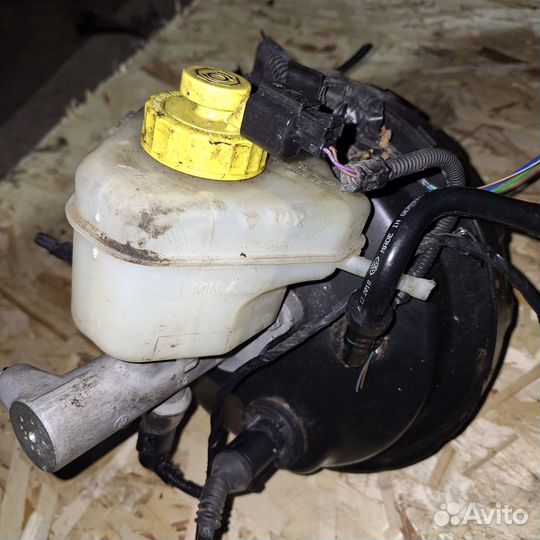 Вакуумный усилитель тормозов Volkswagen Touareg GP