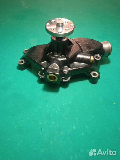 Запчасти для катера. Помпа водяного охлаждения