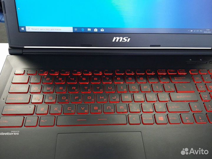 Мощный ноутбук 17.3