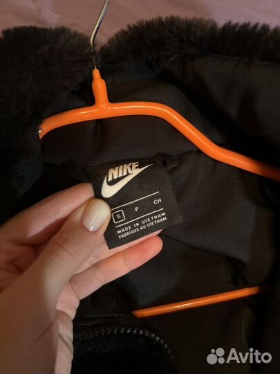 Куртка шубка легкая nike