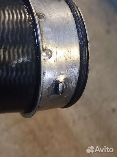 Патрубок дросселя дефект VW Туарег 2.5 BAC