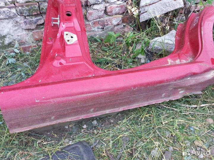 Сапажок левого порога Шевроле Авео т250