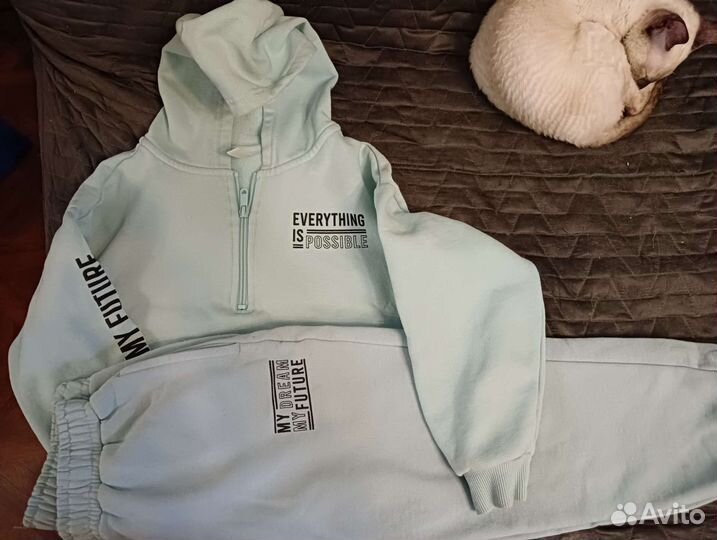 Спортивный костюм 128-134