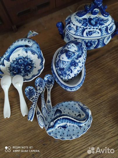 Статуэтки Гжель