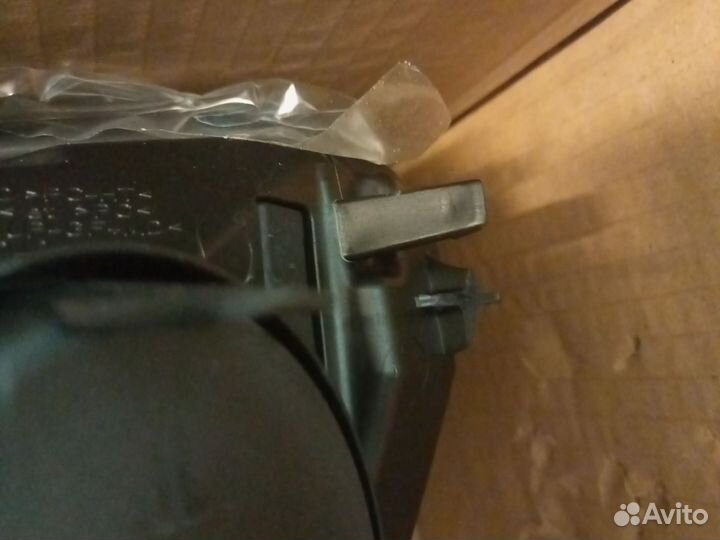 Фара галогеновая Renault Logan 2017