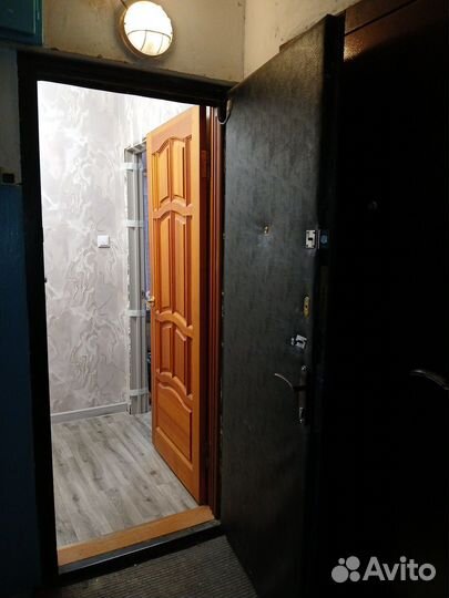 Дверь входная железная бу