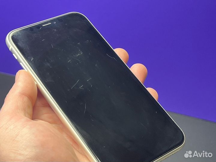 iPhone 11, 256 ГБ