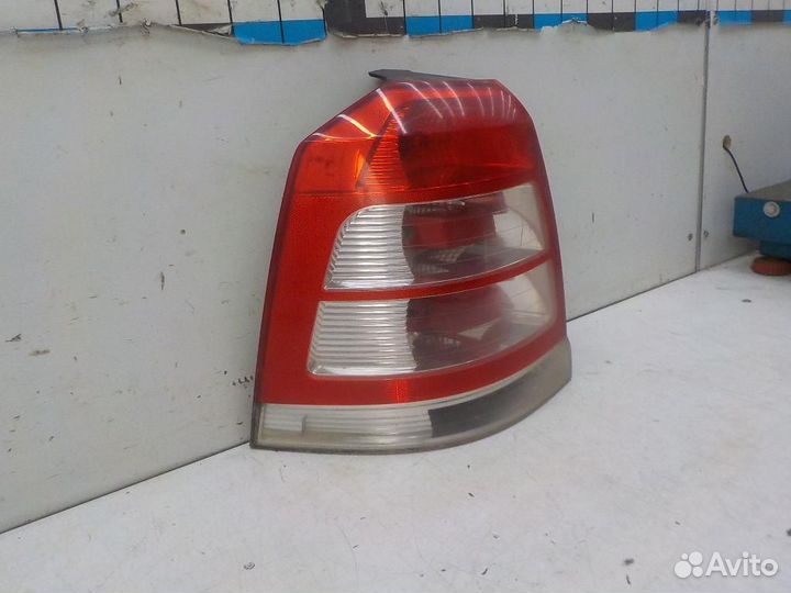 Фонарь задний левый Opel Zafira B