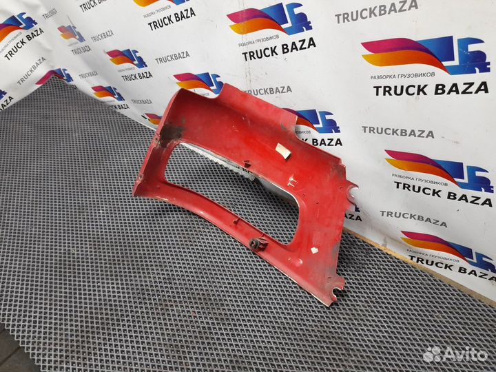 Рамка фары левой Daf CF