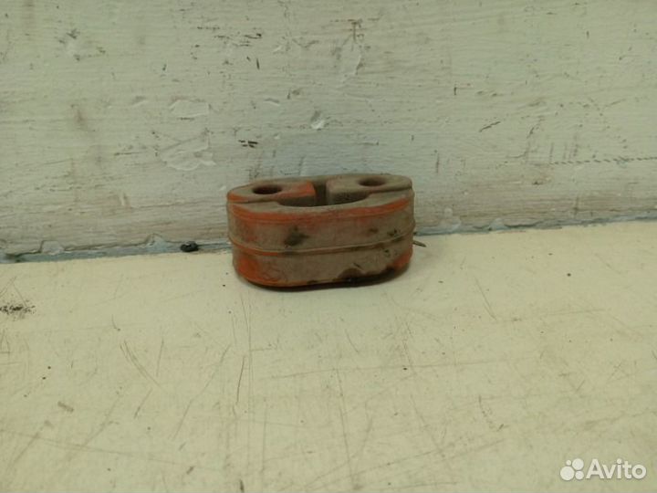 Резинка подвеса глушителя Volvo S80 B6324S 2008