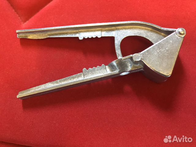 Пресс для чеснока