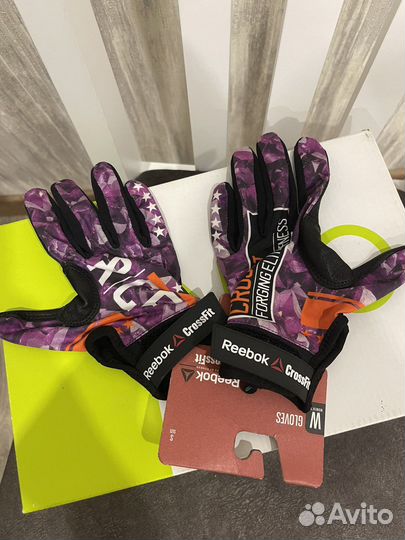 Перчатки женские спортивные