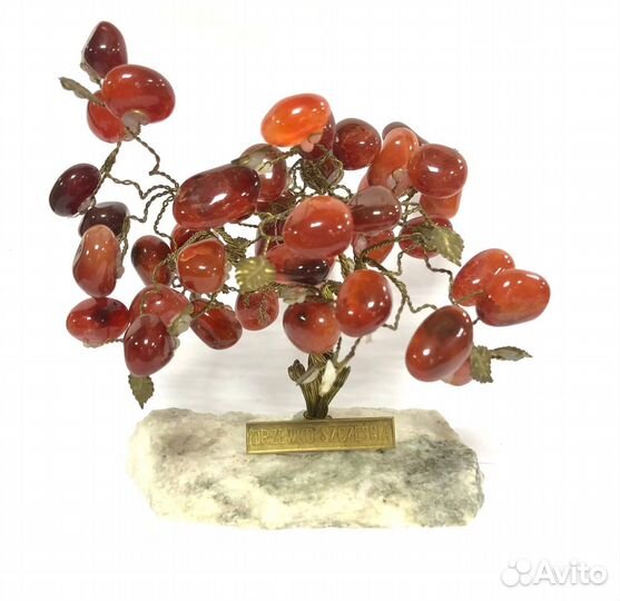 Дерево счастья. Камень