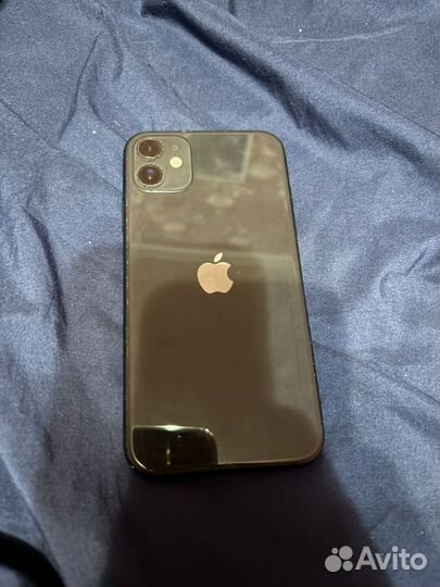 iPhone 11, 64 ГБ