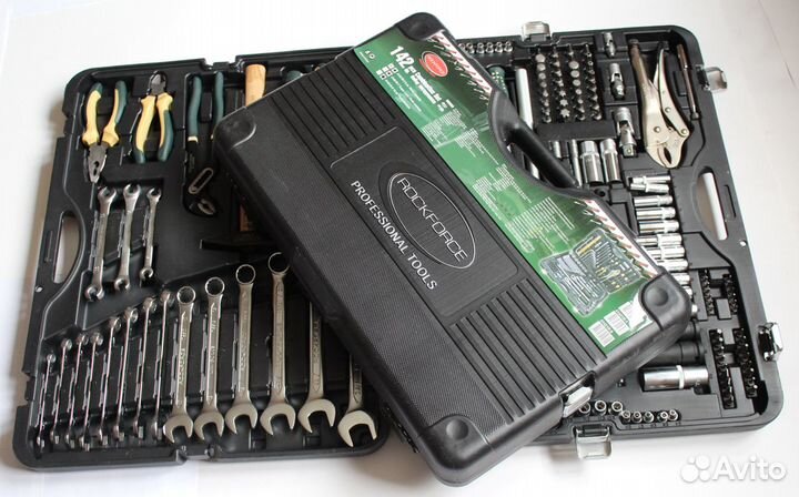 Набор инструментов Форс 180, 142 профес, новый