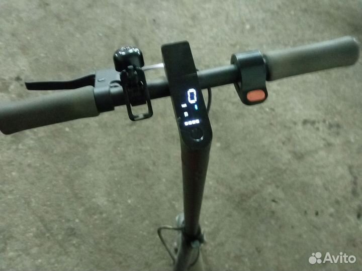 Xiaomi mi scooter essential