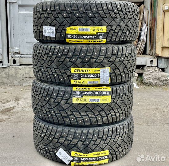 Delinte Winter WD42 245/45 R20 103H