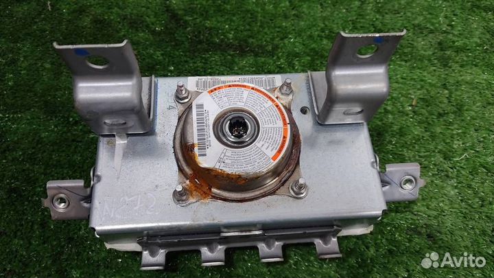 Подушка безопасности в торпедо Suzuki Swift 2008