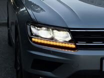 Volkswagen Tiguan 1.4 AMT, 2018, 66 700 км, с пробегом, цена 2 620 000 руб.