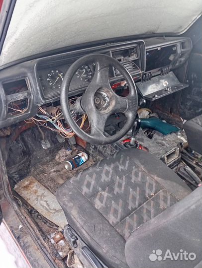 LADA 4x4 (Нива) 1.6 МТ, 1994, битый, 210 000 км