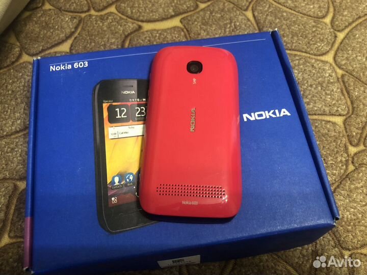 Nokia 603, 2 ГБ