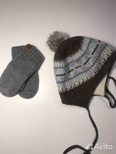 Шапка и варежки на зиму